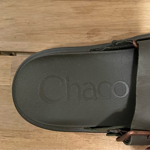 Chaco Women's Slide Midform Sandals Size 12 - Olive Green Leather - 11" Outsole - Picture 6 of 8
